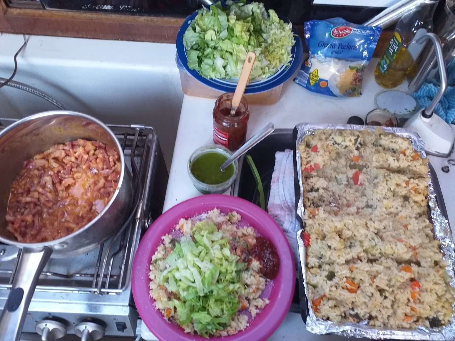 Wild West Sailing - Dinner is served
